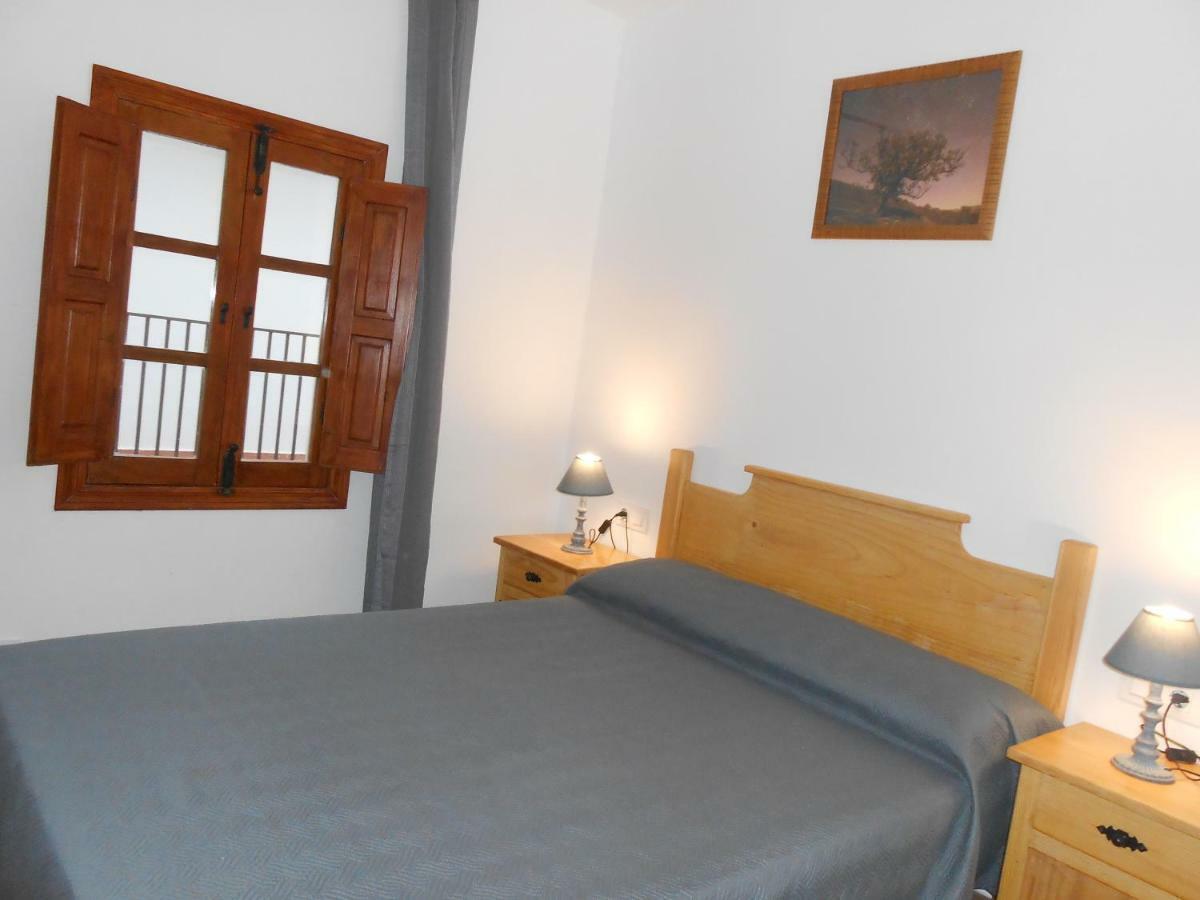 El Portal Viejo Apartment Cabezuela Del Valle Exterior photo